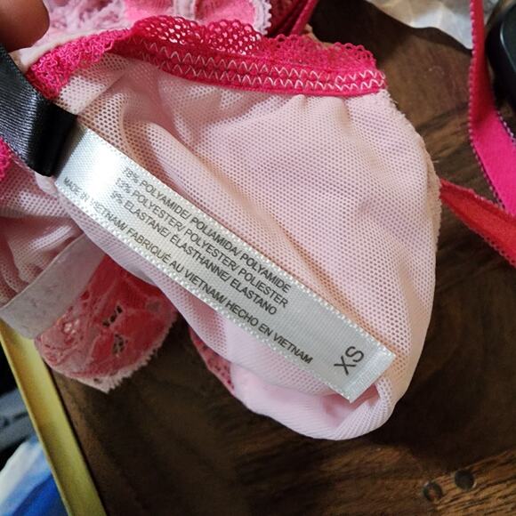 Adore Me Womens Bralette Size XS Pink Lace Racerback Surplice Adjustable Straps - Picture 4 of 7